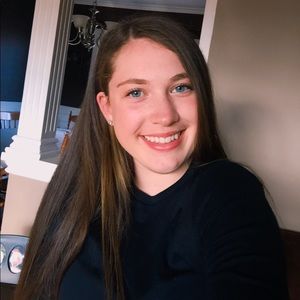 Meet your Posher, Jasmine